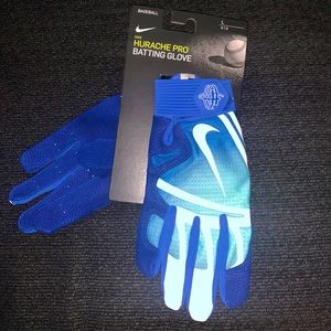 Nike Batting Gloves (men’s)